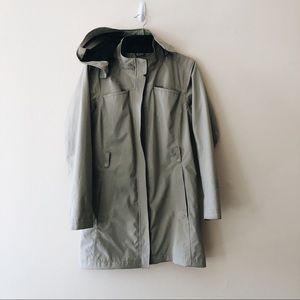 REI RAIN TRENCHCOAT